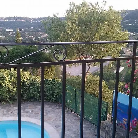Maison Typique Ardechoise *